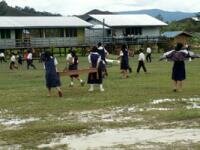 Bario Primary School. (96Kb)